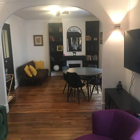 The Most Unique Flat In Paris Апартаменты Париж