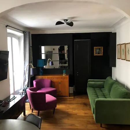 The Most Unique Flat In Paris Апартаменты Париж